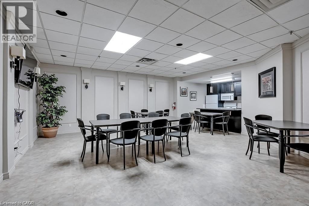 #1001 415 LOCUST Street - 33
