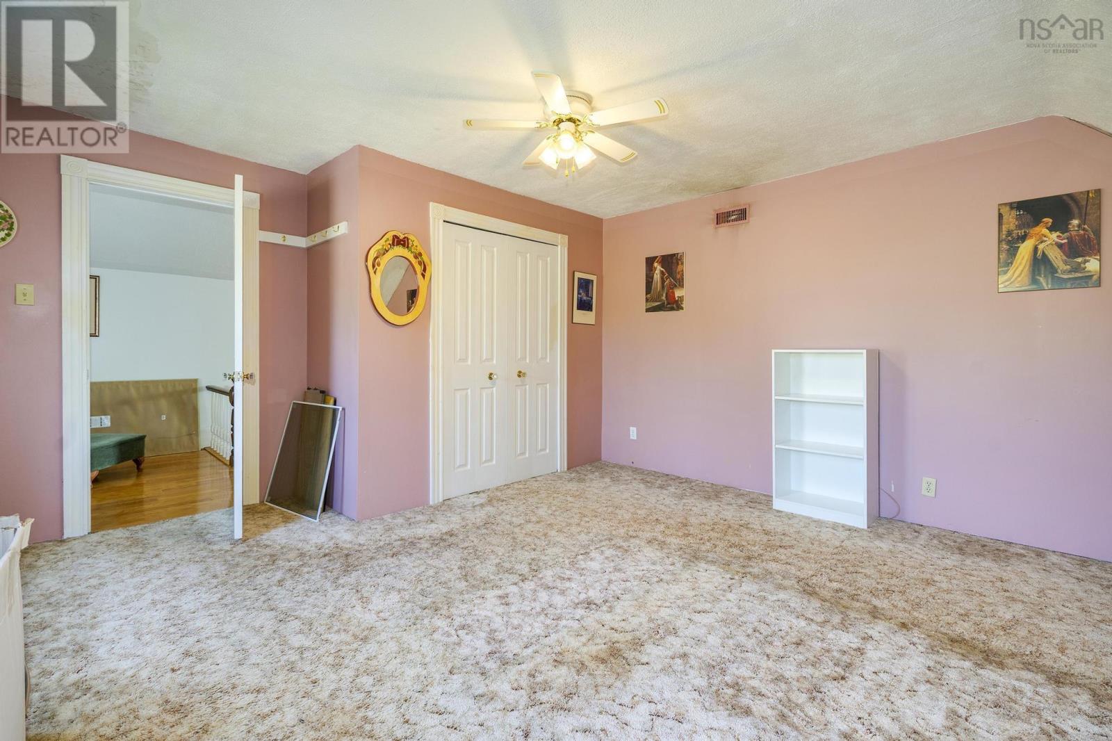 5454 Granville Road - 17