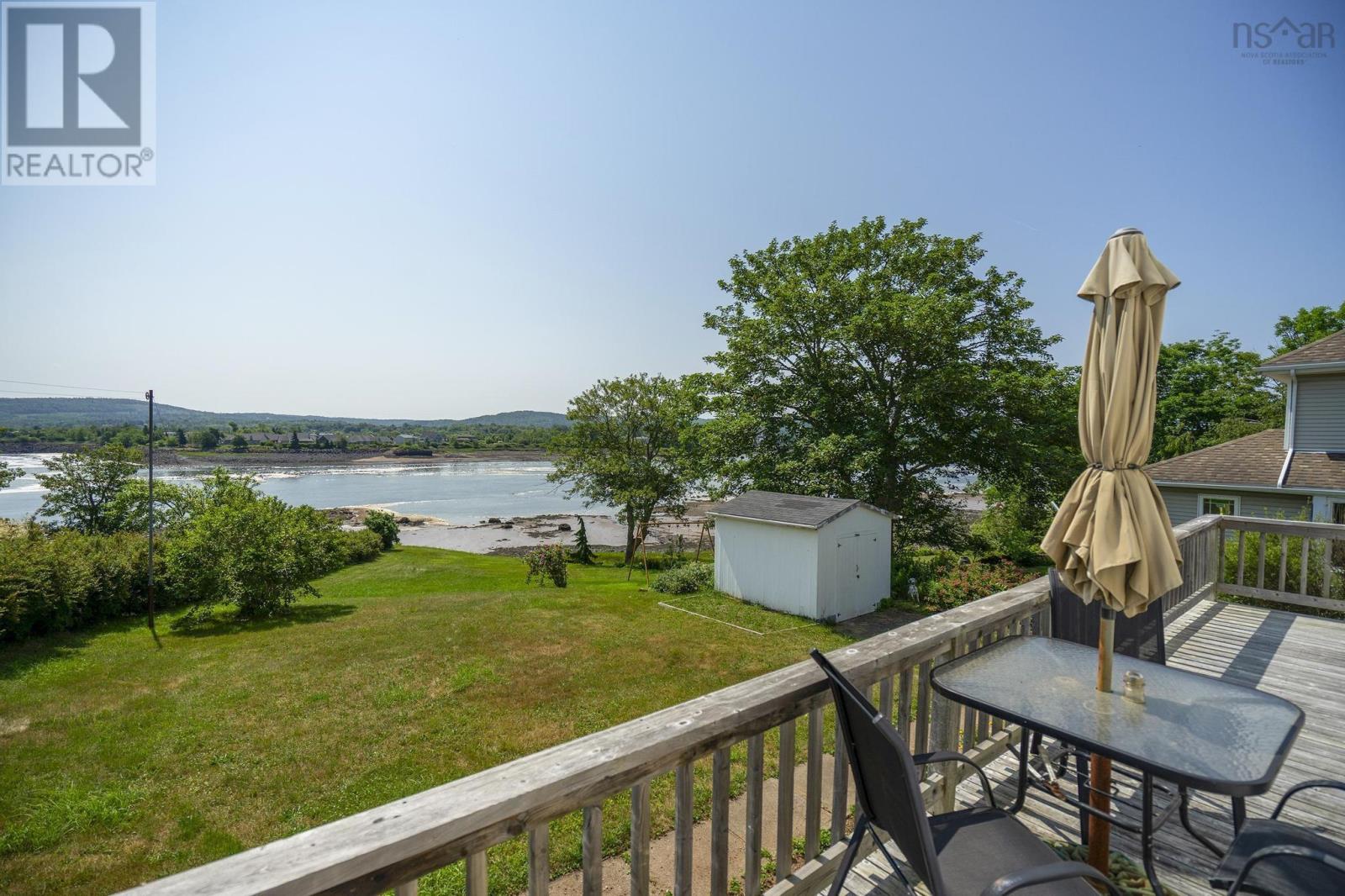 5454 Granville Road - 21