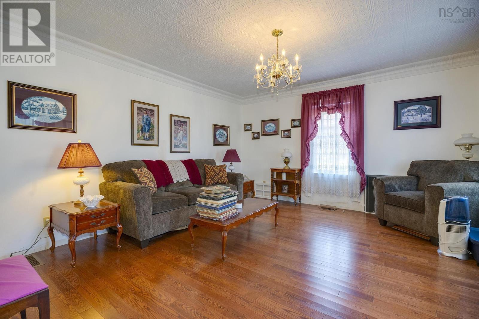 5454 Granville Road - 5