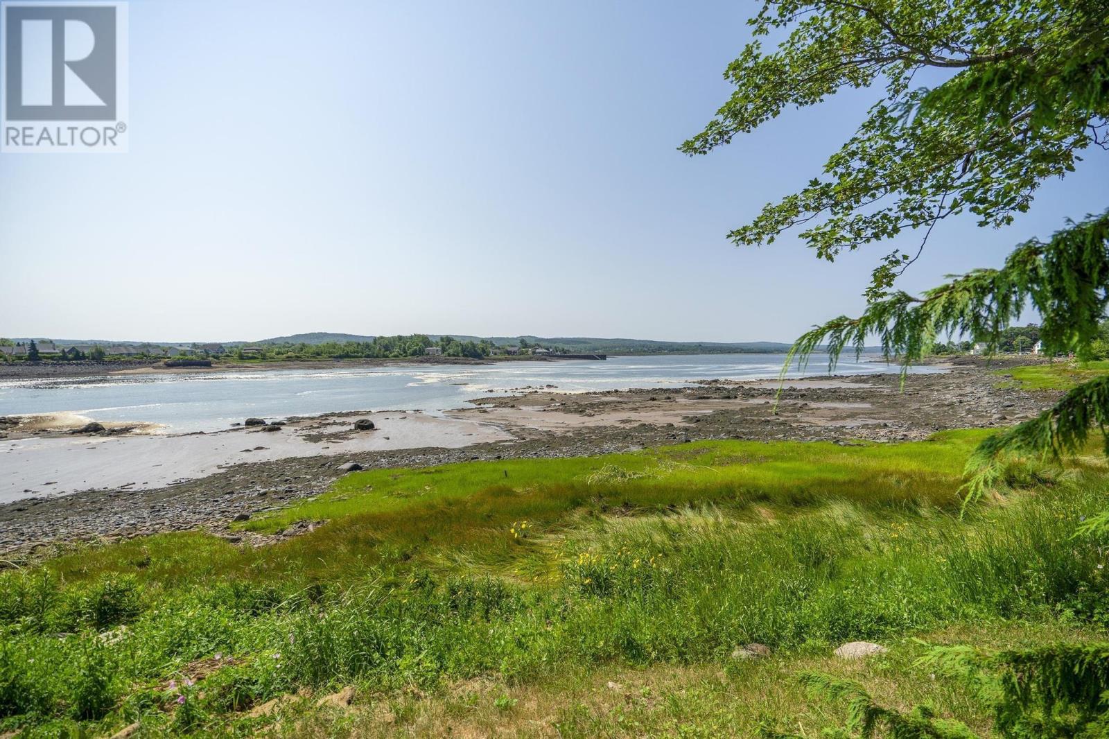 5454 Granville Road - 23