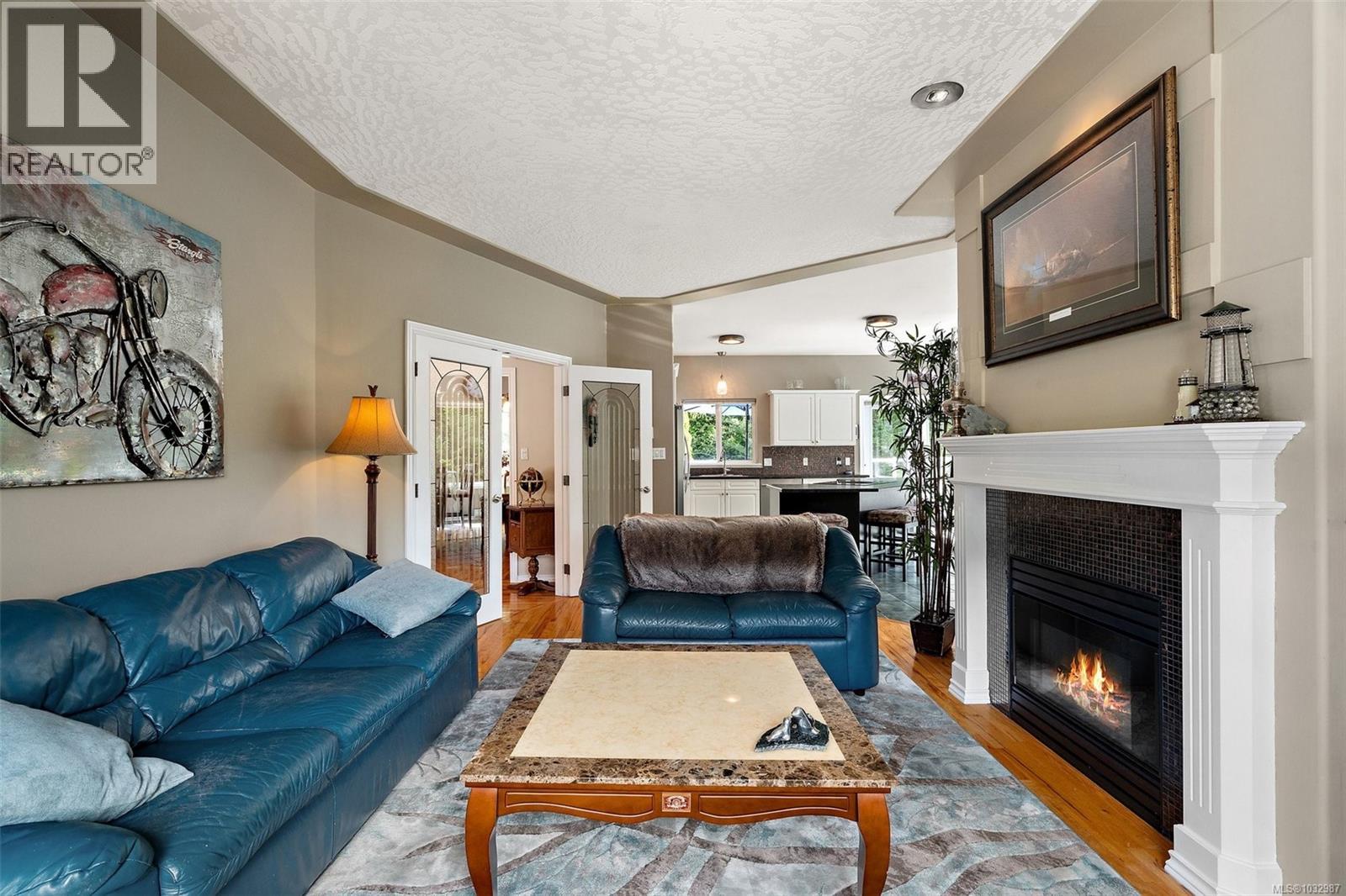 8593 Kingcome Cres - 17