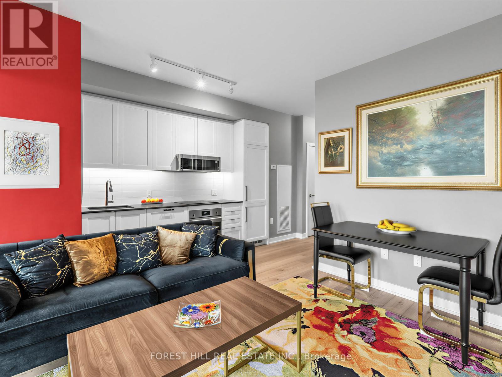 #703 250 LAWRENCE AVENUE W - 8