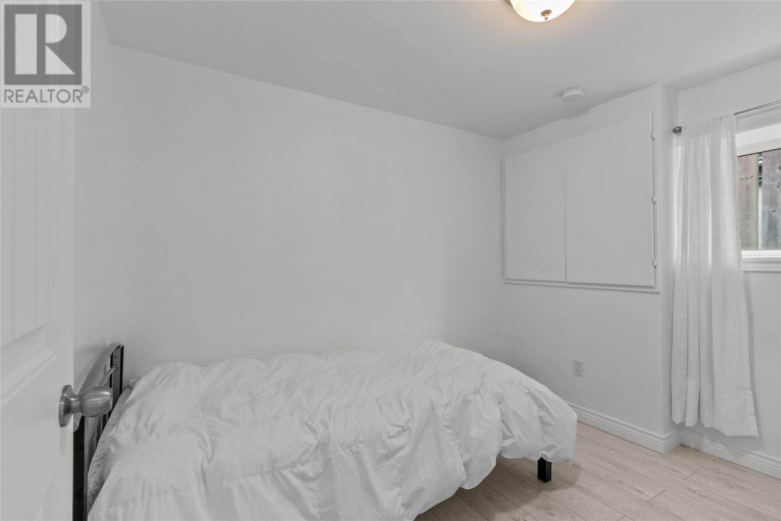 60 Paddykay Drive - 28