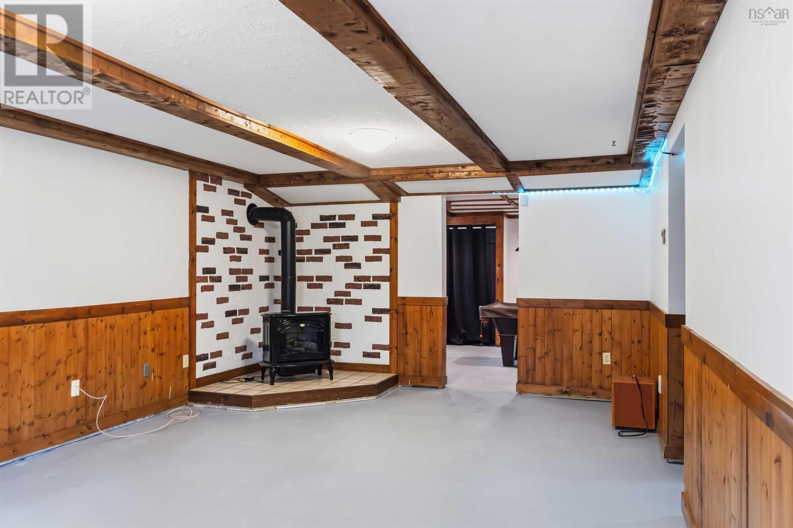 44 Bluenose Drive - 36