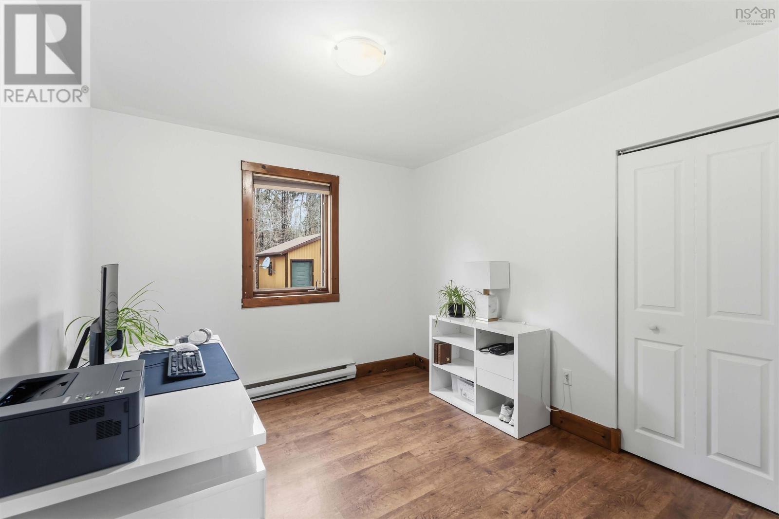 44 Bluenose Drive - 25
