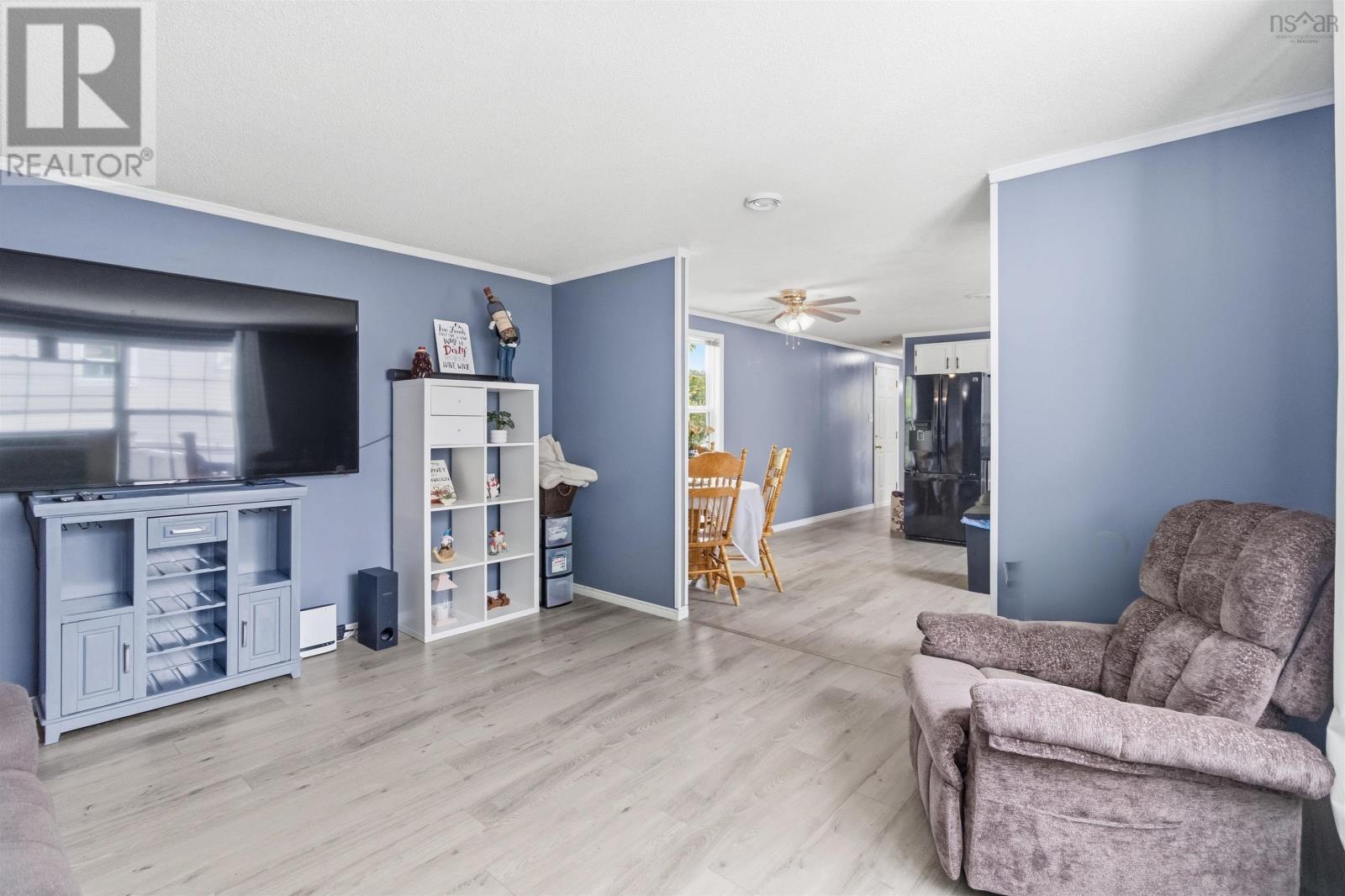 77 Brook Street - 12