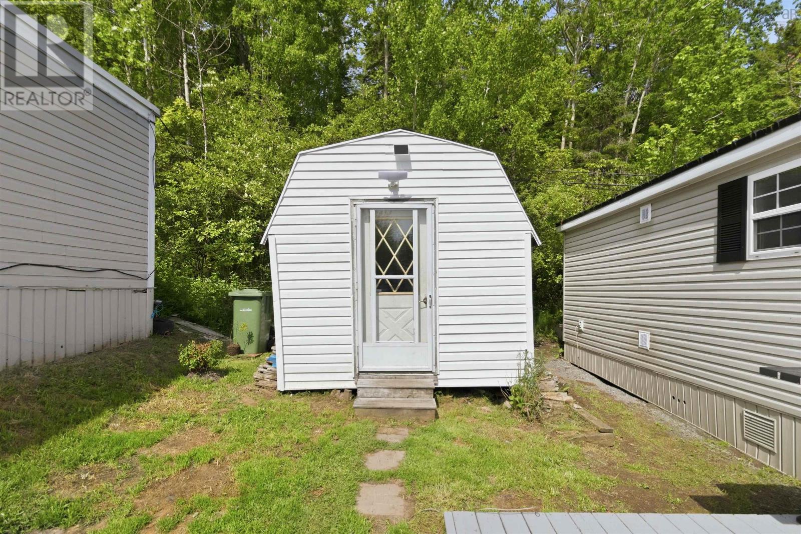 77 Brook Street - 23