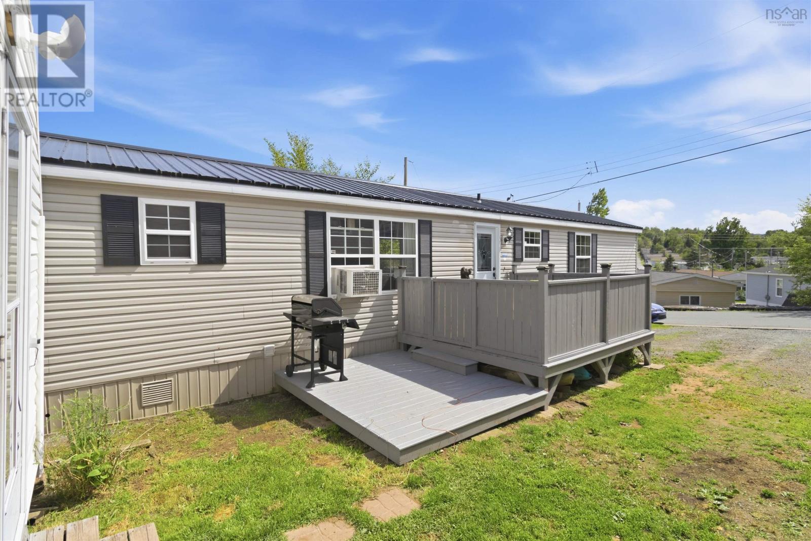 77 Brook Street - 3