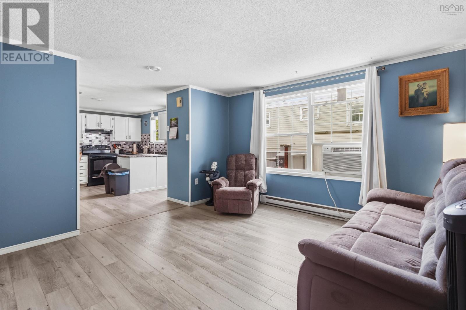 77 Brook Street - 14