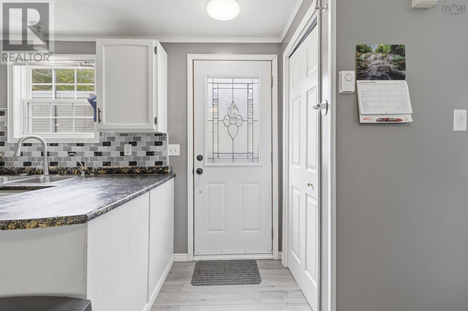 77 Brook Street - 6