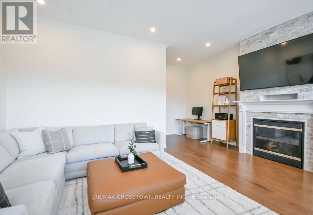 14 FRED SILVESTER ROAD - 19