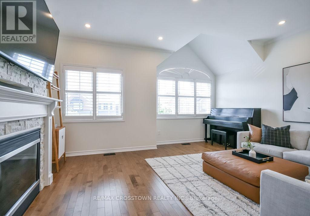 14 FRED SILVESTER ROAD - 20