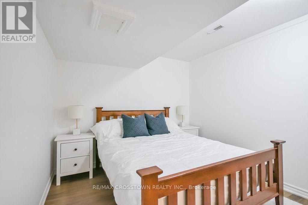 14 FRED SILVESTER ROAD - 42