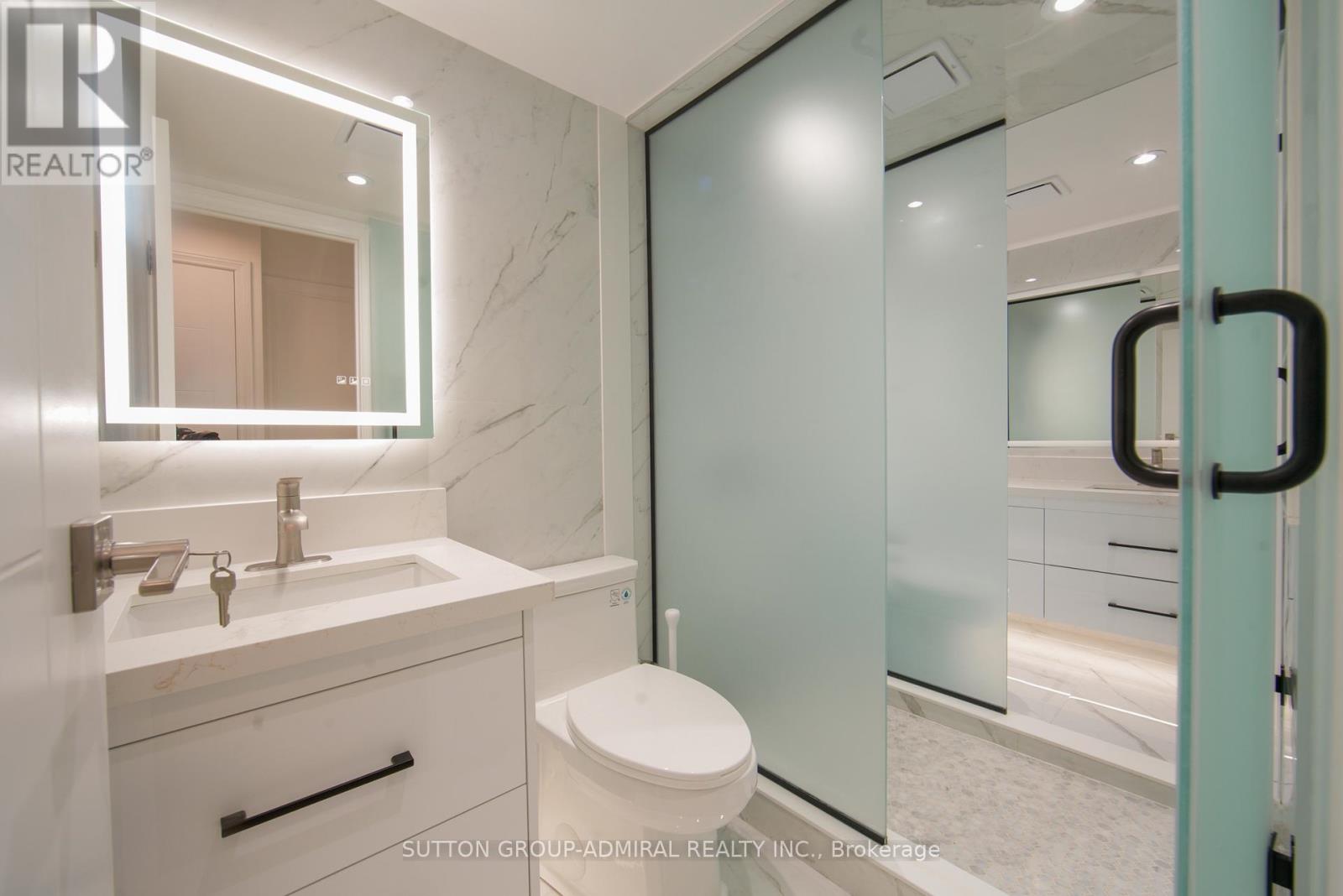 ##606 7420 BATHURST STREET - 22