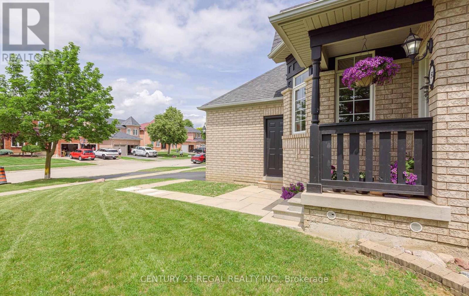 51 ROYAL VALLEY DRIVE - 2