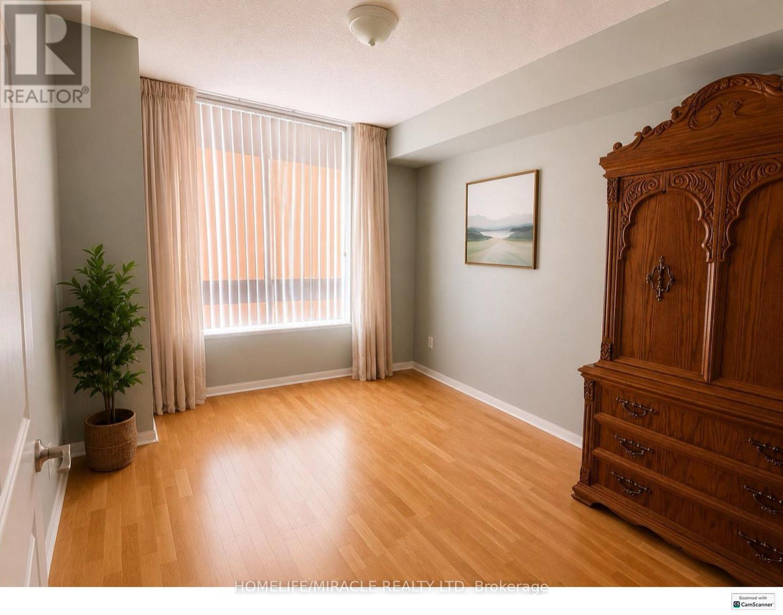 #506 1150 PARKWEST PLACE - 3