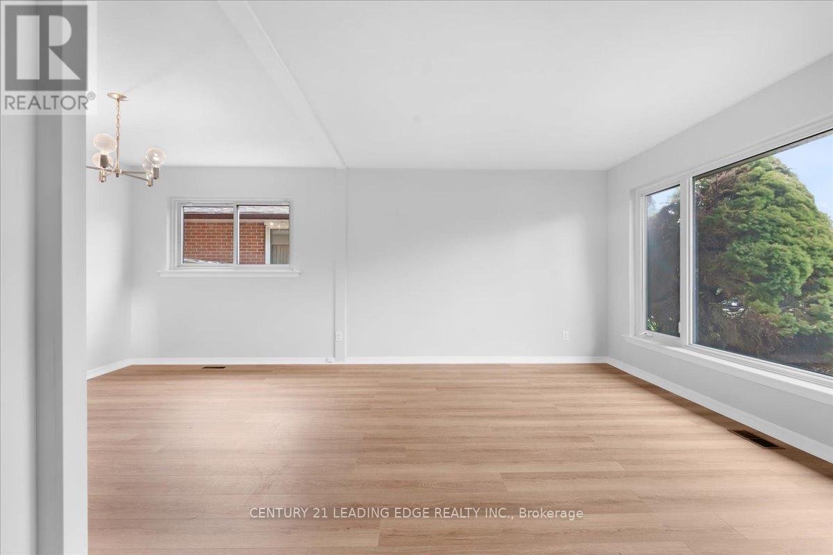 201 MCMURCHY AVENUE S - 5