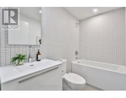 604 - 2720 Dundas Street W, Toronto, ON M6P0C3 Photo 18