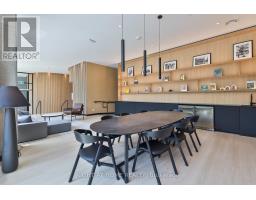 604 - 2720 Dundas Street W, Toronto, ON M6P0C3 Photo 22