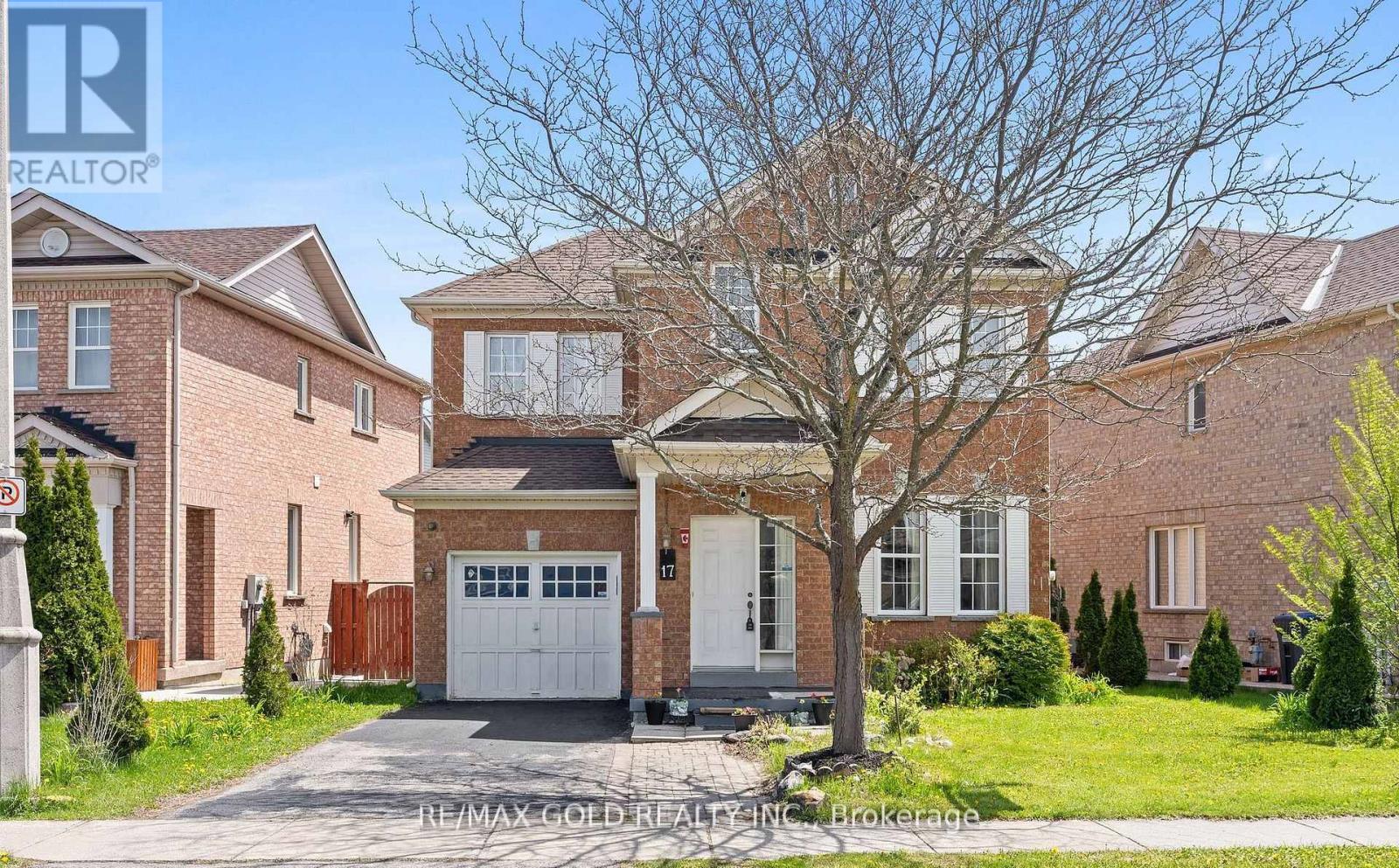 17 CALDERSTONE ROAD - 2