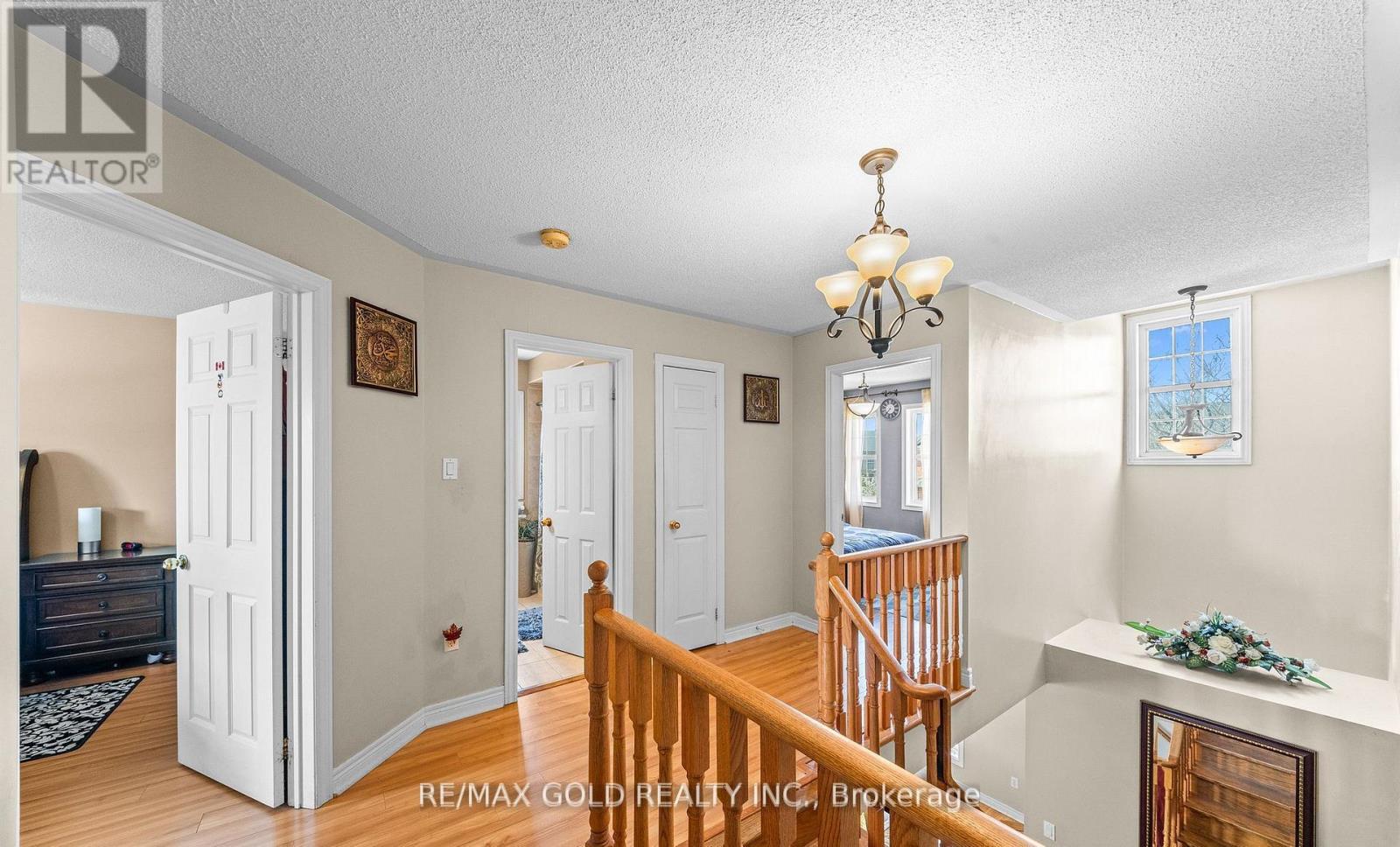 17 CALDERSTONE ROAD - 23