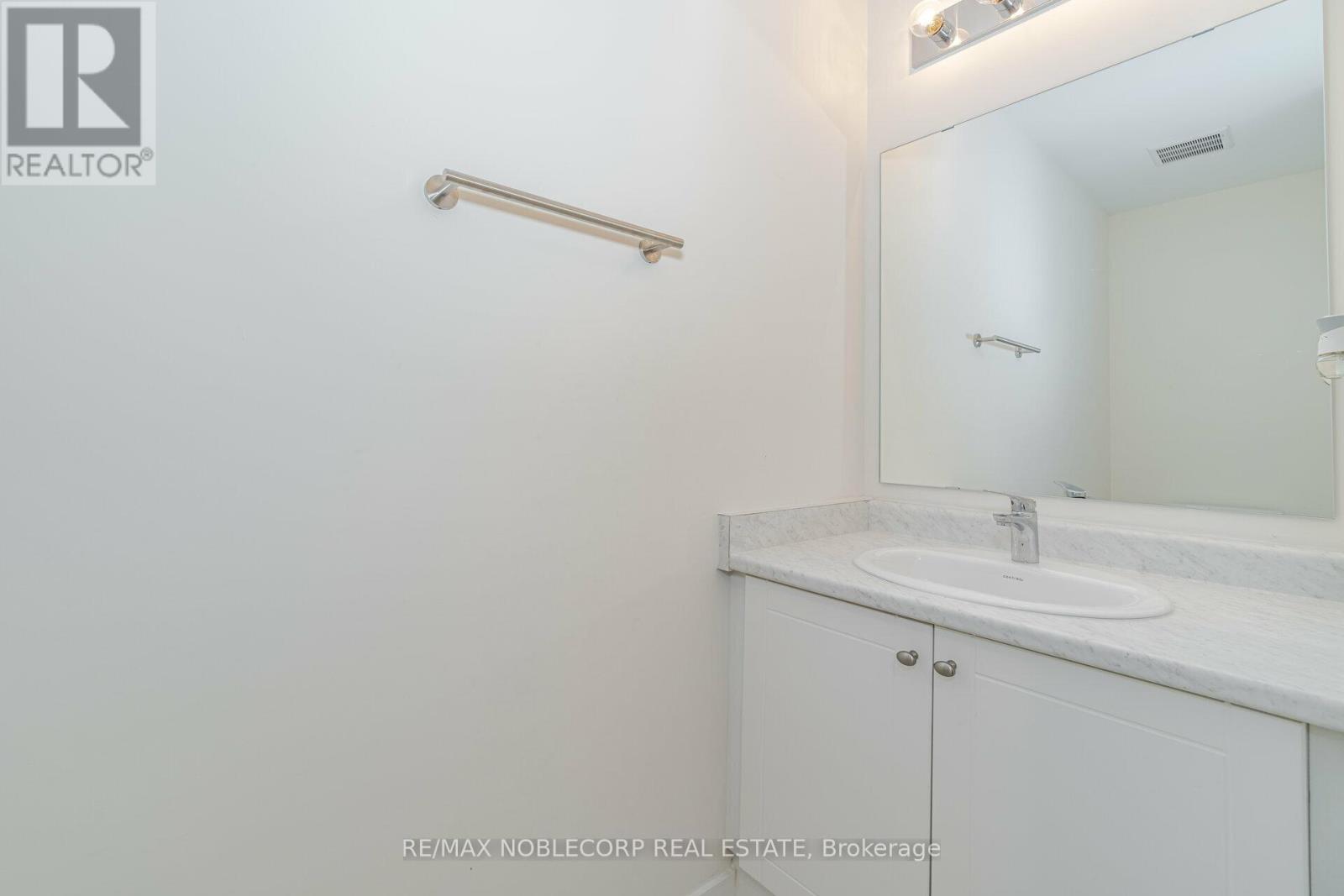 #22 39 JOHN PERKINS BULL DRIVE - 12