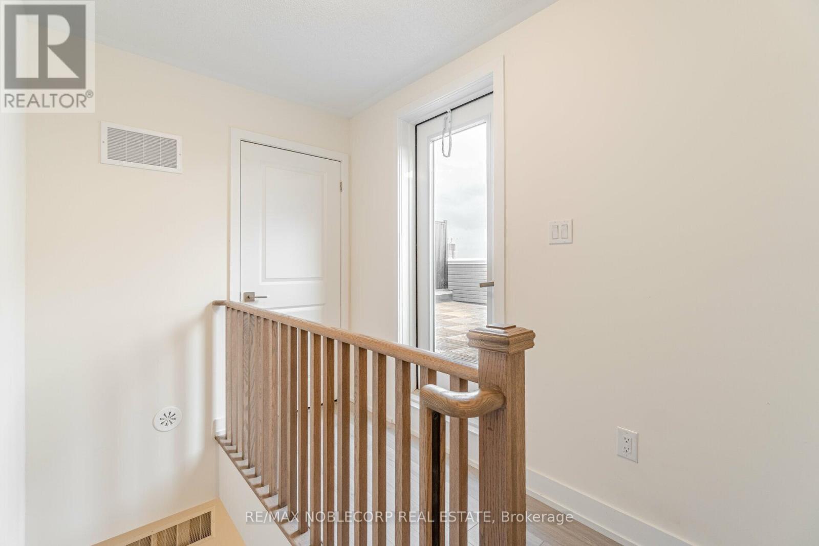 #22 39 JOHN PERKINS BULL DRIVE - 24