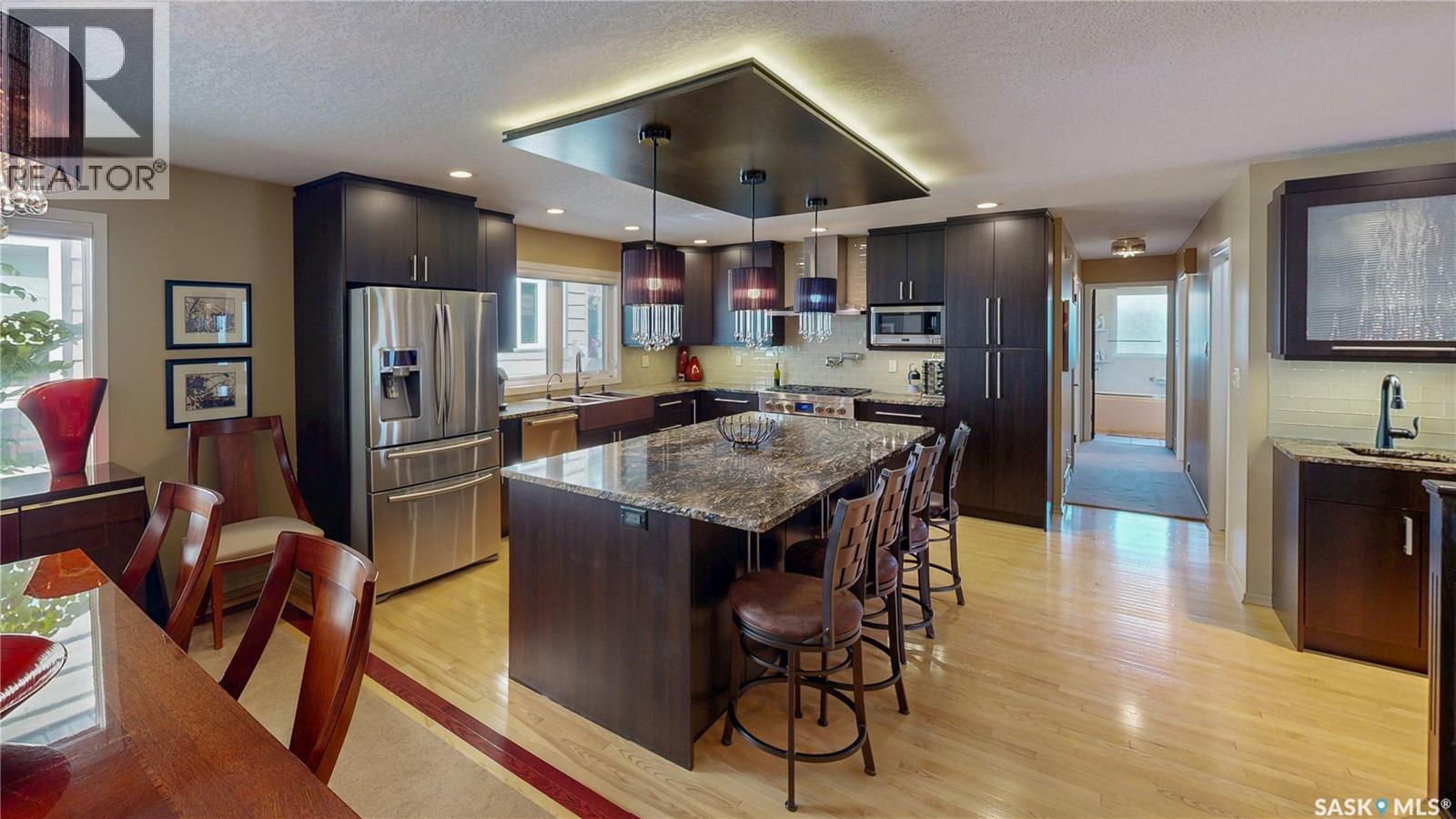 110 GROOME AVENUE — photo 11