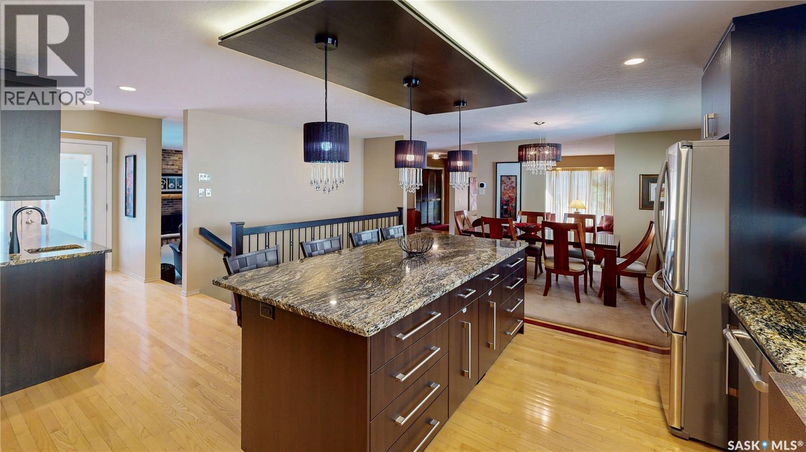 110 GROOME AVENUE — photo 18