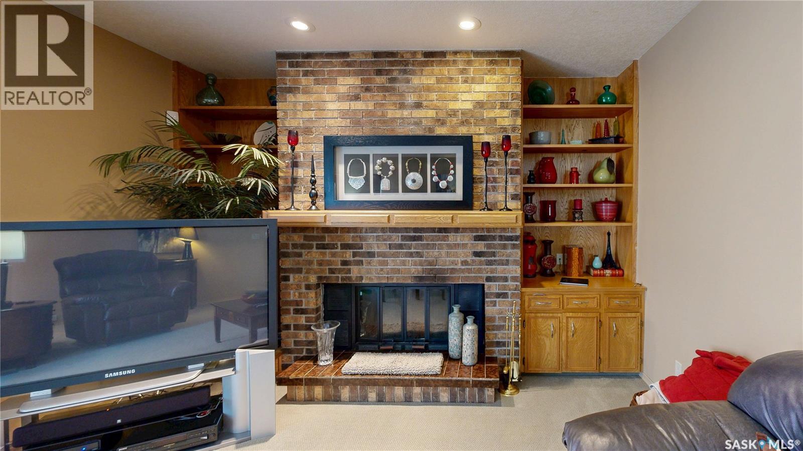 110 GROOME AVENUE — photo 24