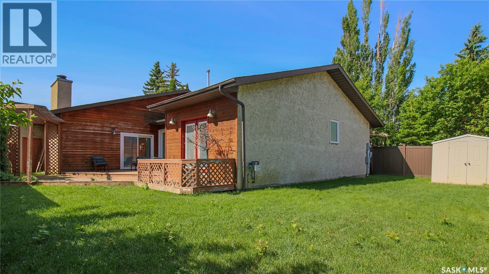 110 GROOME AVENUE — photo 54