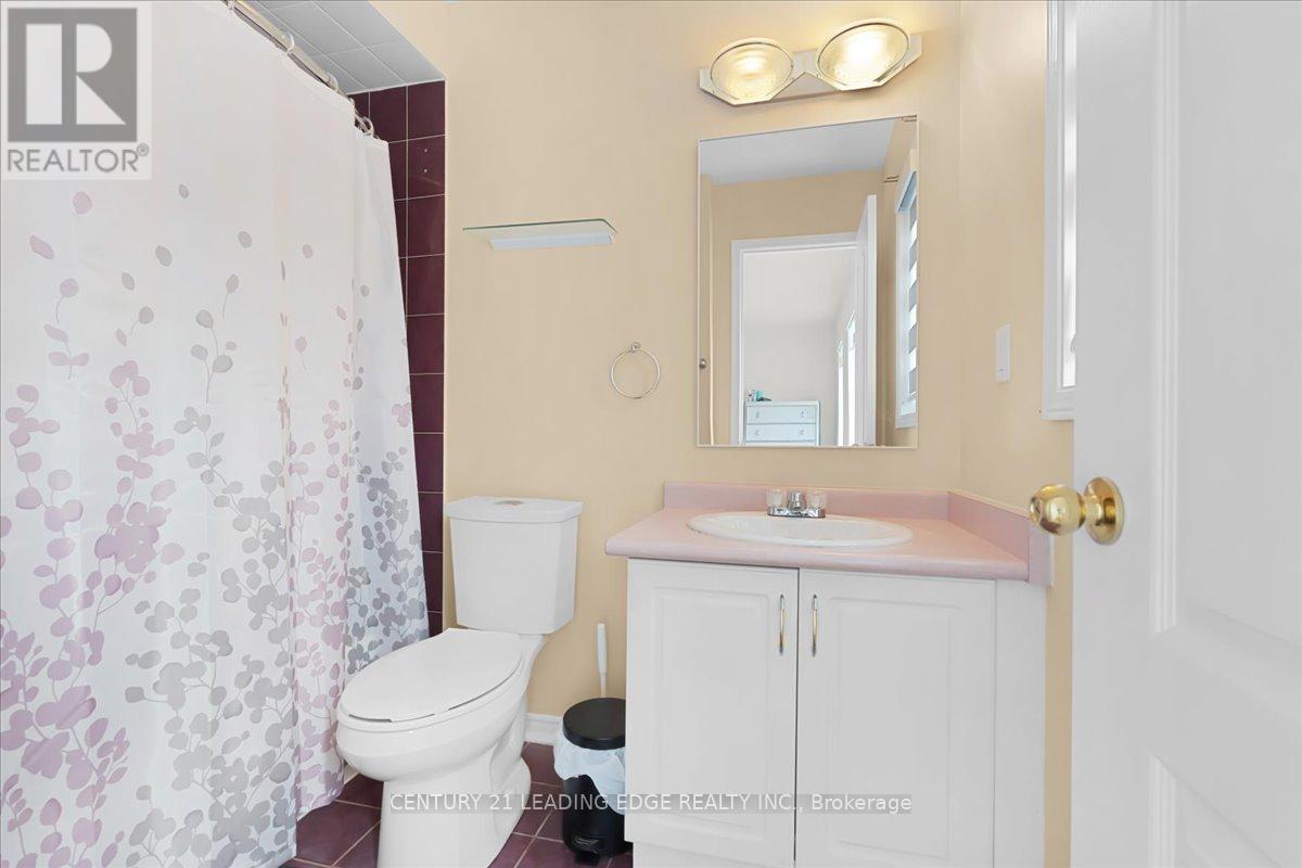 46 GEORGINA GATE - 17