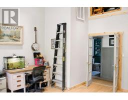 704 Lakeview Road, Bancroft, ON K0L1C0 Photo 14