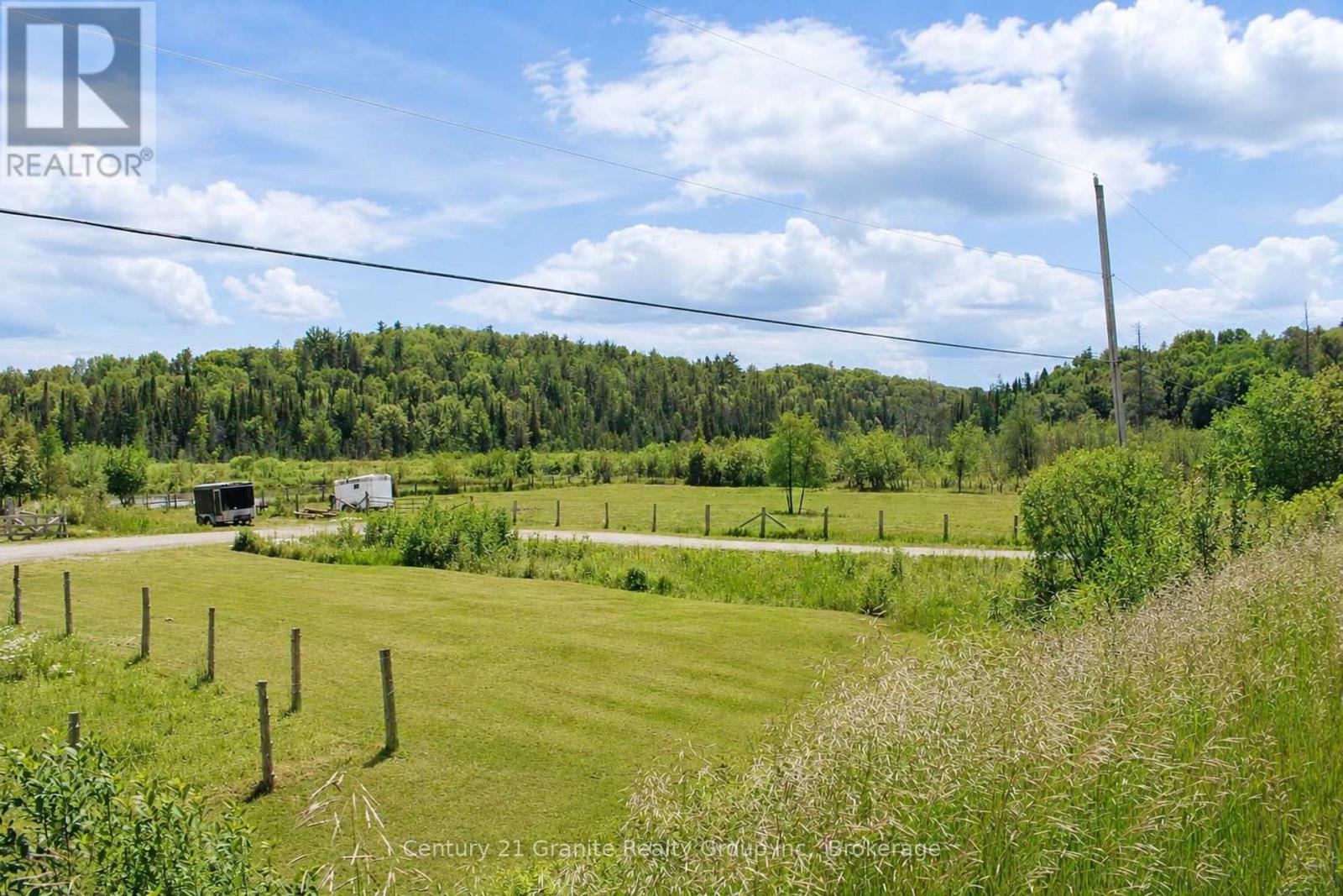 704 LAKEVIEW ROAD - 31