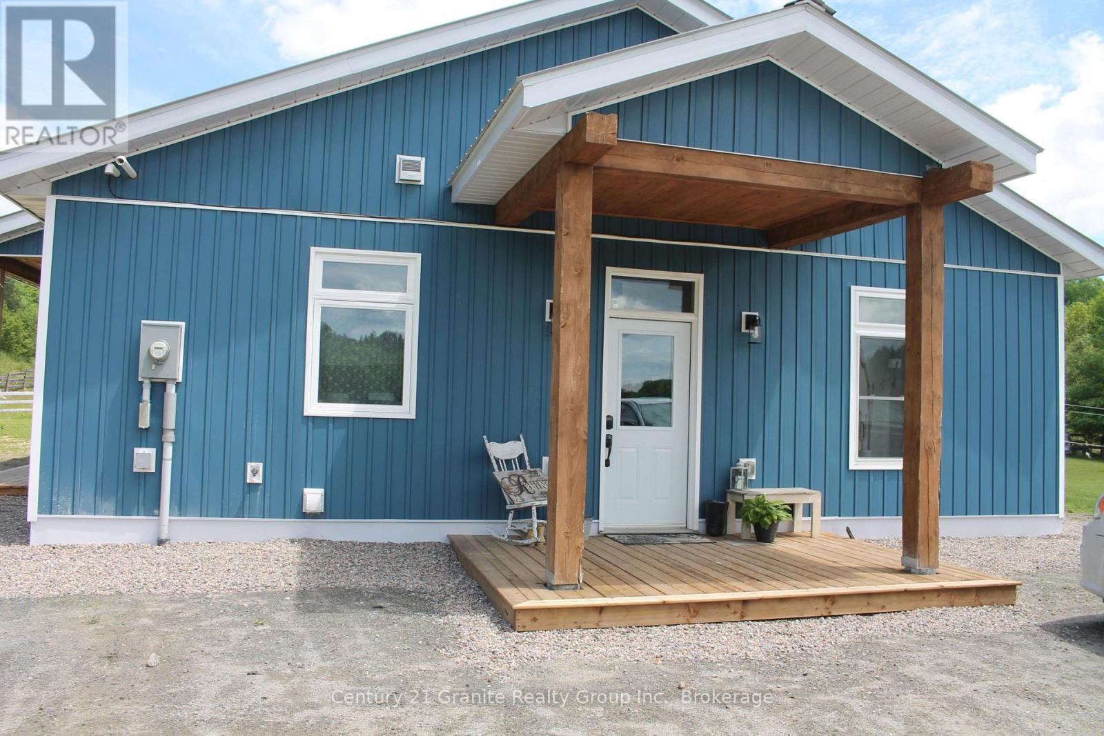 704 LAKEVIEW ROAD - 29
