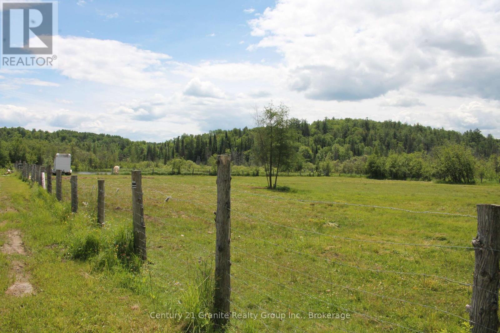 704 LAKEVIEW ROAD - 30