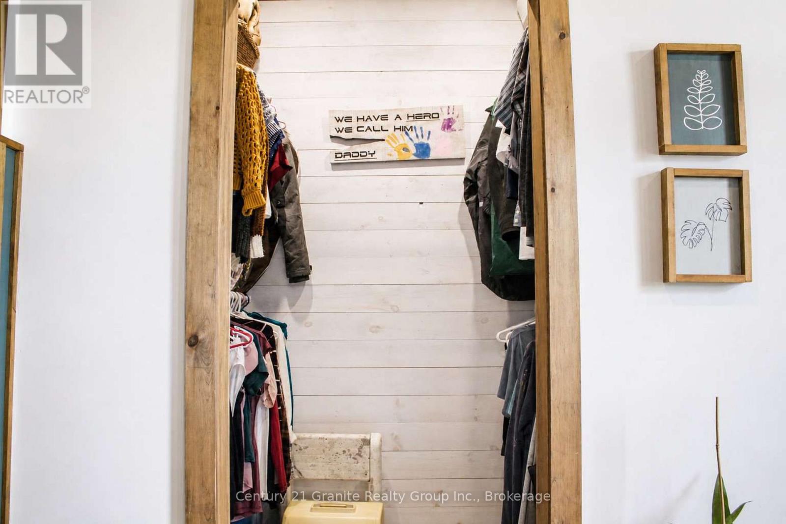 704 LAKEVIEW ROAD - 8