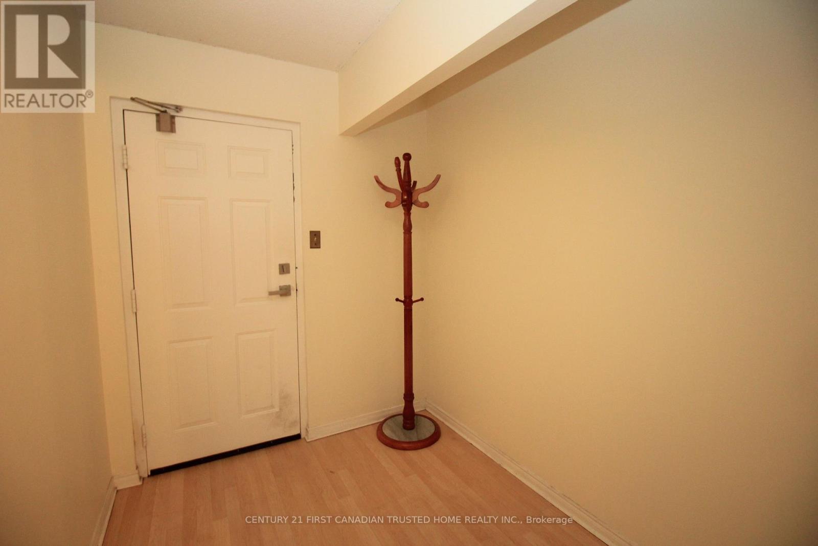 #305 155 KENT STREET - 7