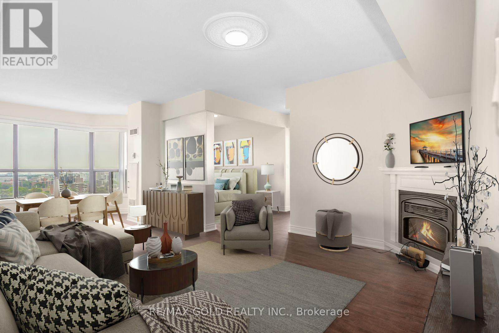 #CY-02 25 AGNES STREET - 13