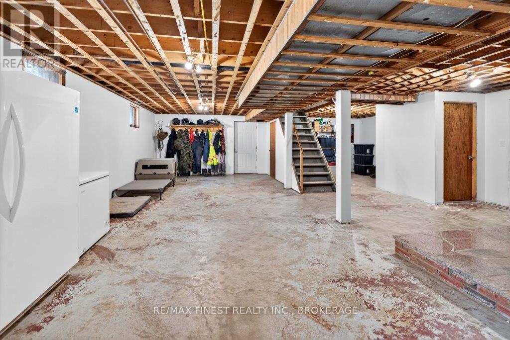 7055 BATTERSEA ROAD - 28