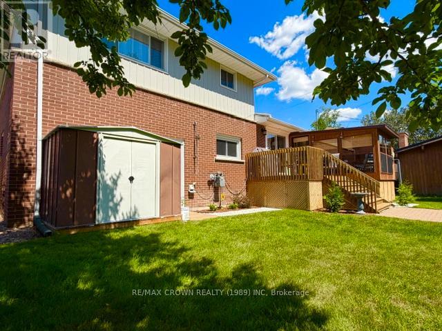 16 KIMBERLY DRIVE - 8
