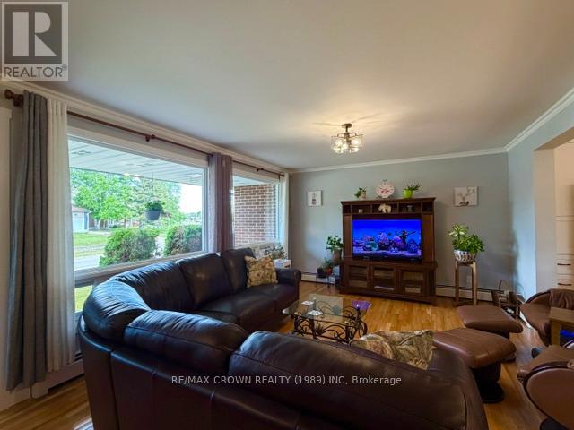 16 KIMBERLY DRIVE - 28