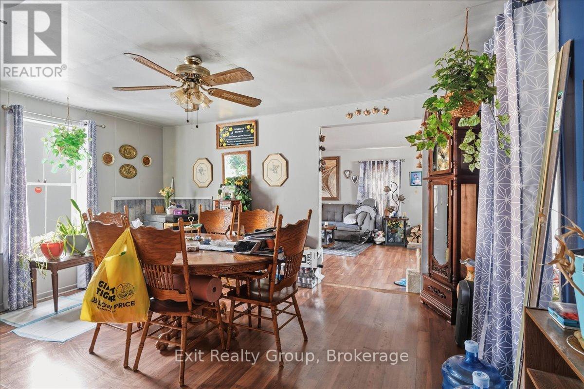 11 CONSECON MAIN STREET - 23
