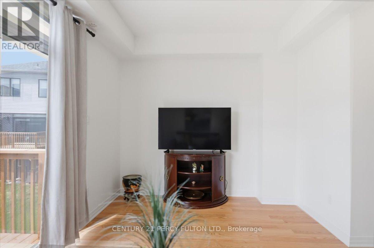 1 GREIG STREET - 19