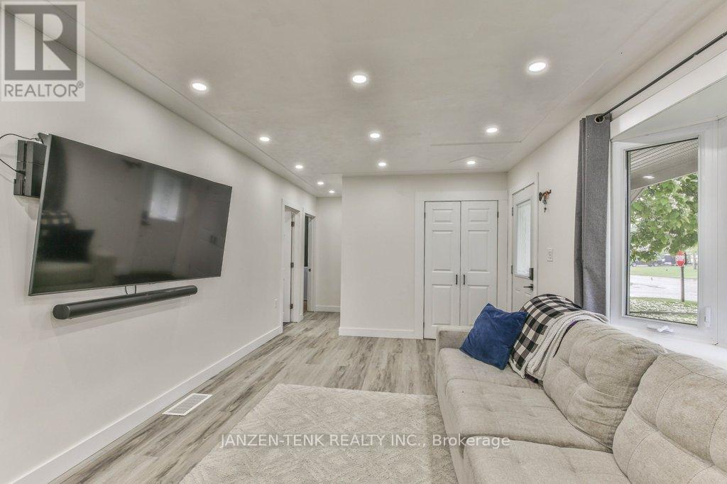 11793 SPRINGFIELD ROAD - 8