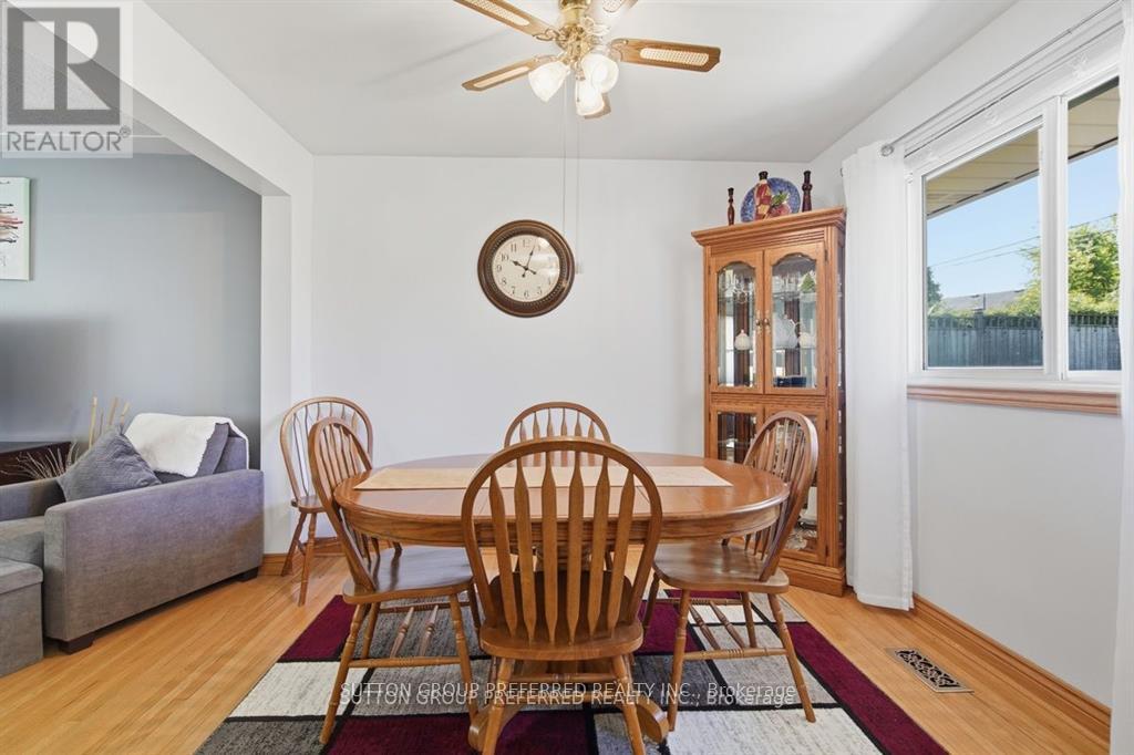 27 STORMONT DRIVE - 14