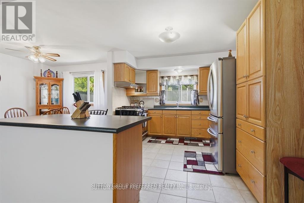 27 STORMONT DRIVE - 16