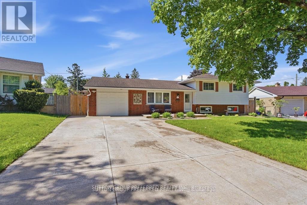 27 STORMONT DRIVE - 2