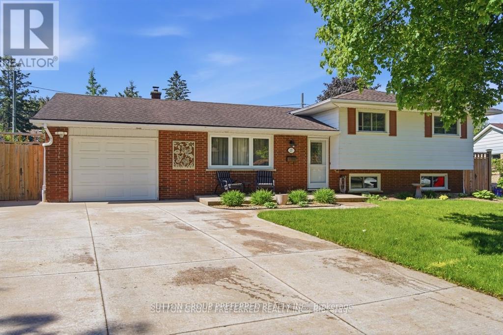 27 STORMONT DRIVE - 3